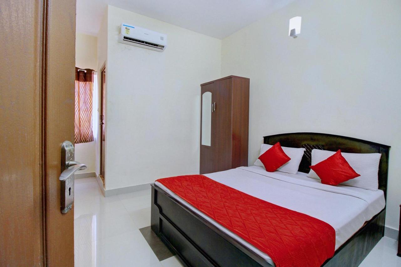 Hotel Oyo Flagship Luxe Residency Near Ecr 3*